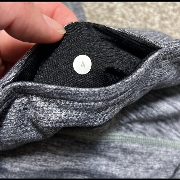 Lululemon Wunder Under Leggings - Picture 3 of 3